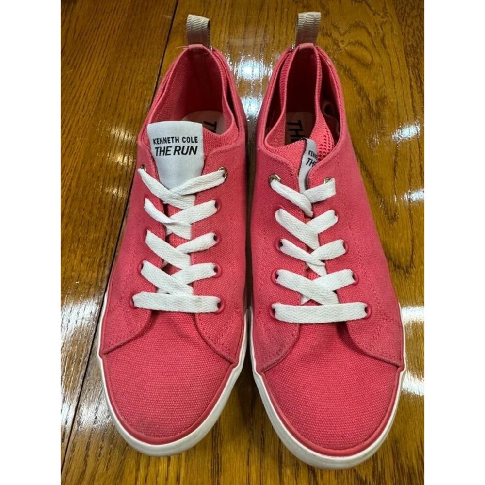 Kenneth Cole sneakers, pink, sz 8, ex cond